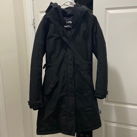 NorthFace Parka - Picture 1 of 3